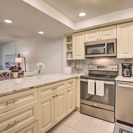 St Augustine Getaway With Porch 1 Block To Beach! St. Augustine Luaran gambar
