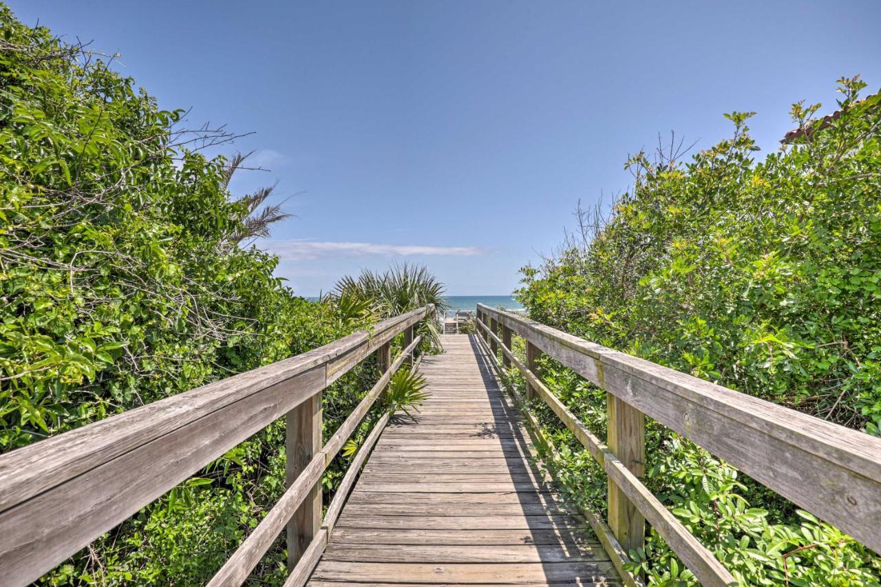 St Augustine Getaway With Porch 1 Block To Beach! St. Augustine Luaran gambar