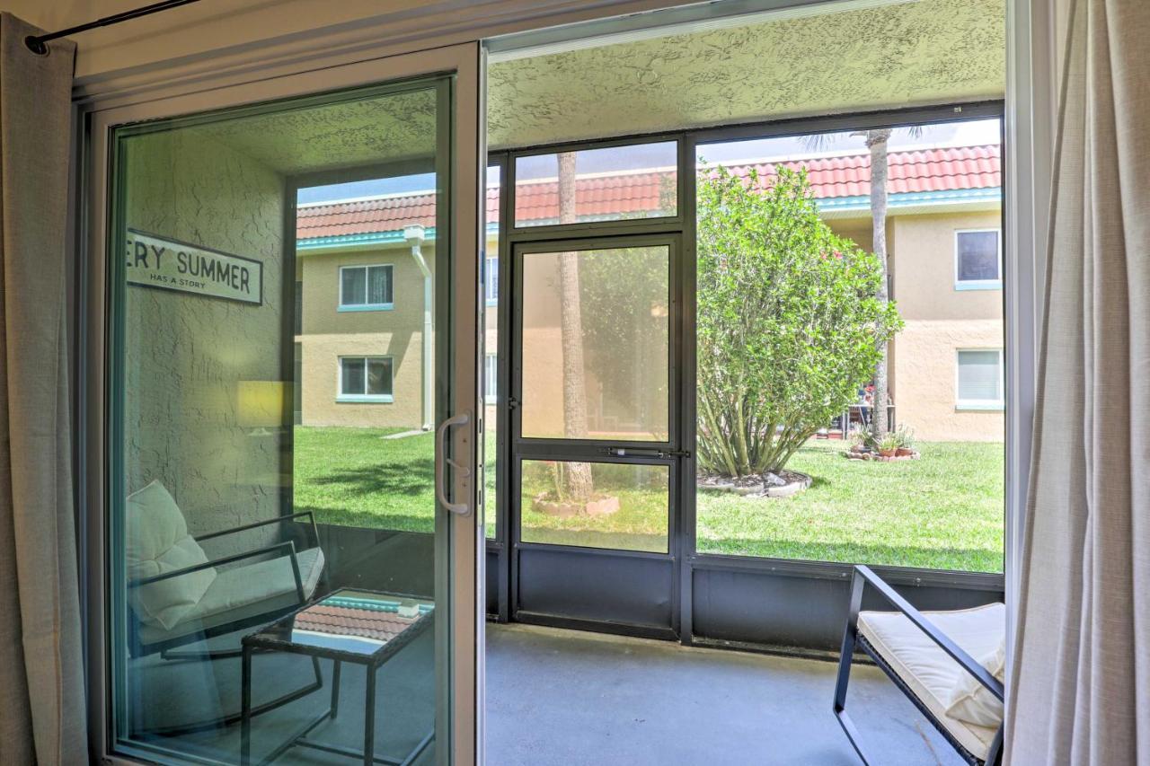 St Augustine Getaway With Porch 1 Block To Beach! St. Augustine Luaran gambar